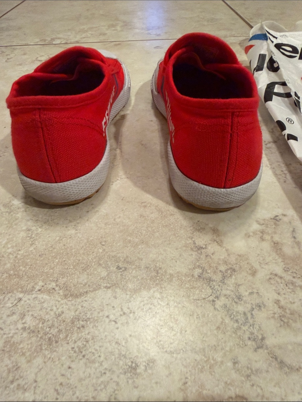Feiyue Red and White Kids Canvas Sneakers Size 2 - Picture 6 of 8